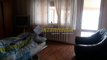 vila-de-vanzare-in-centru-6-camere-3-garaje-7